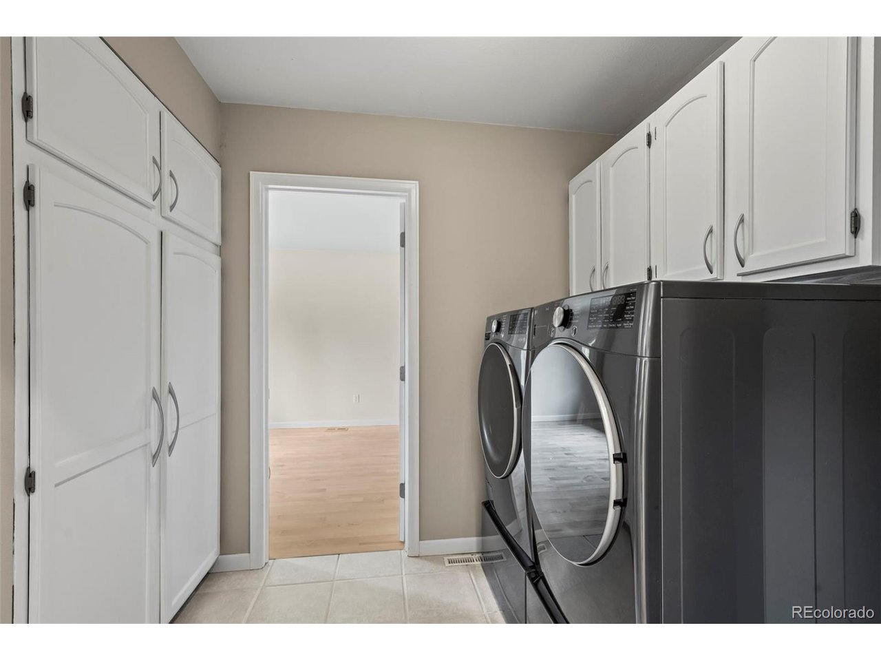 7409 Mount Meeker Rd