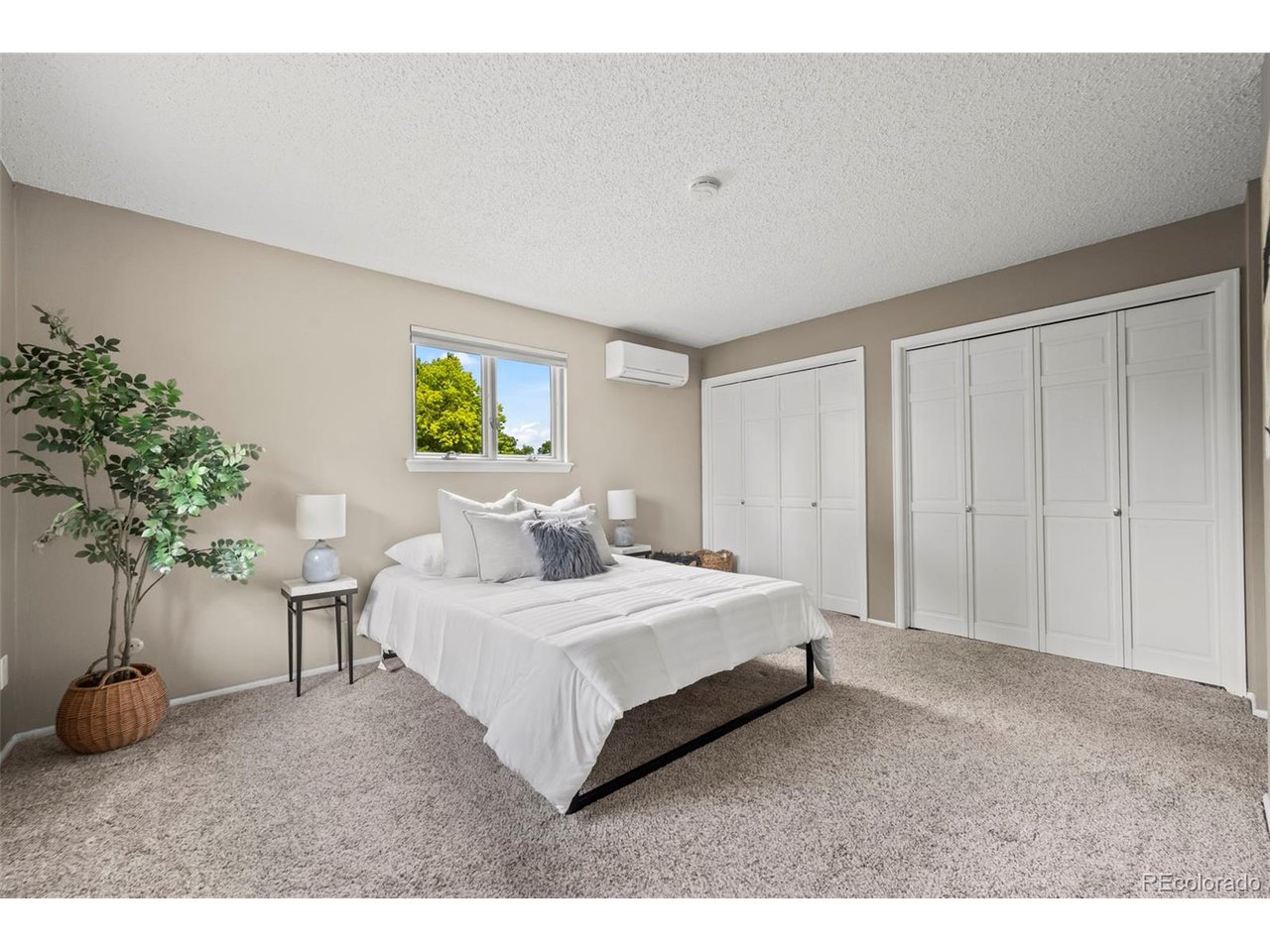 7409 Mount Meeker Rd