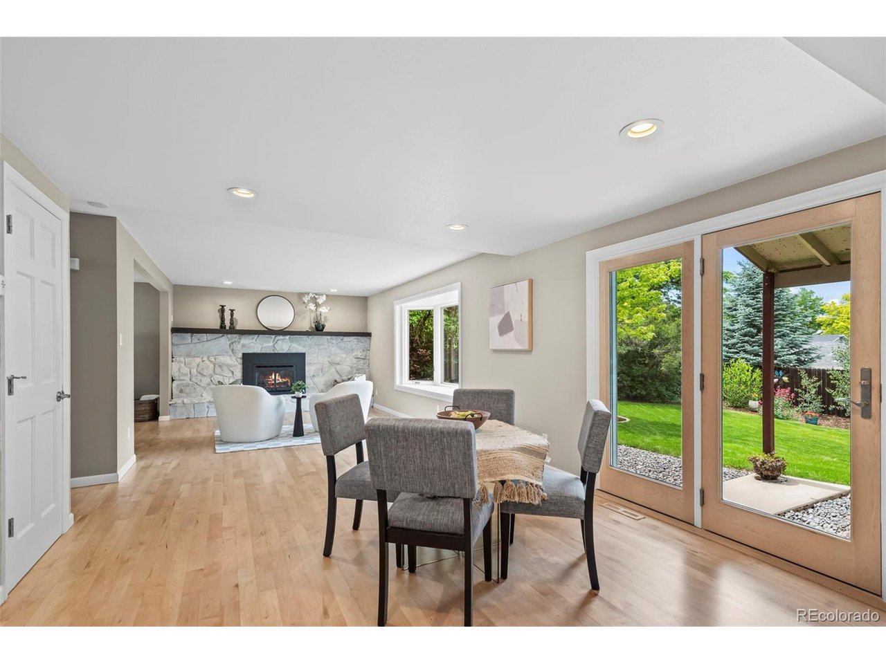 7409 Mount Meeker Rd