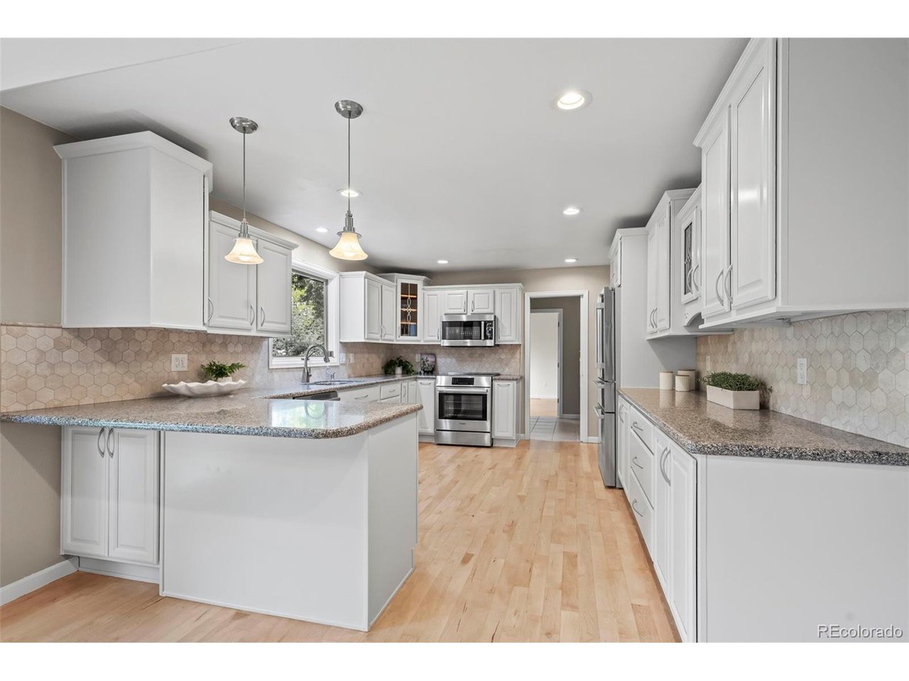 7409 Mount Meeker Rd