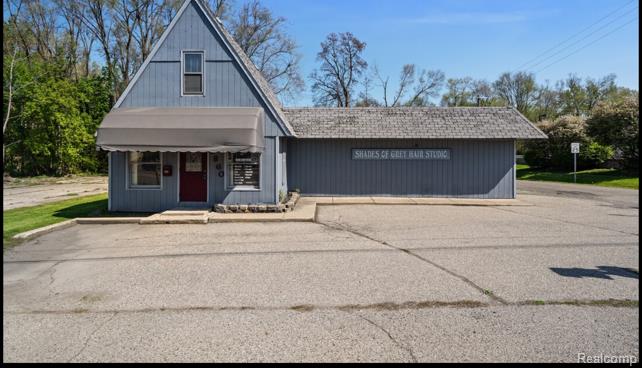 3860 ELIZABETH LAKE Road