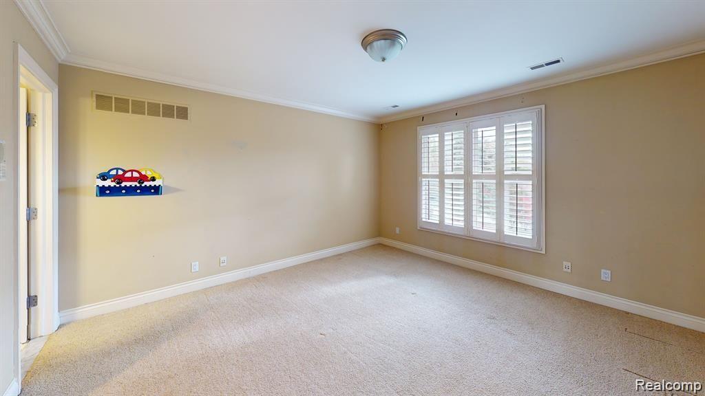 1226 CEDARHOLM Lane