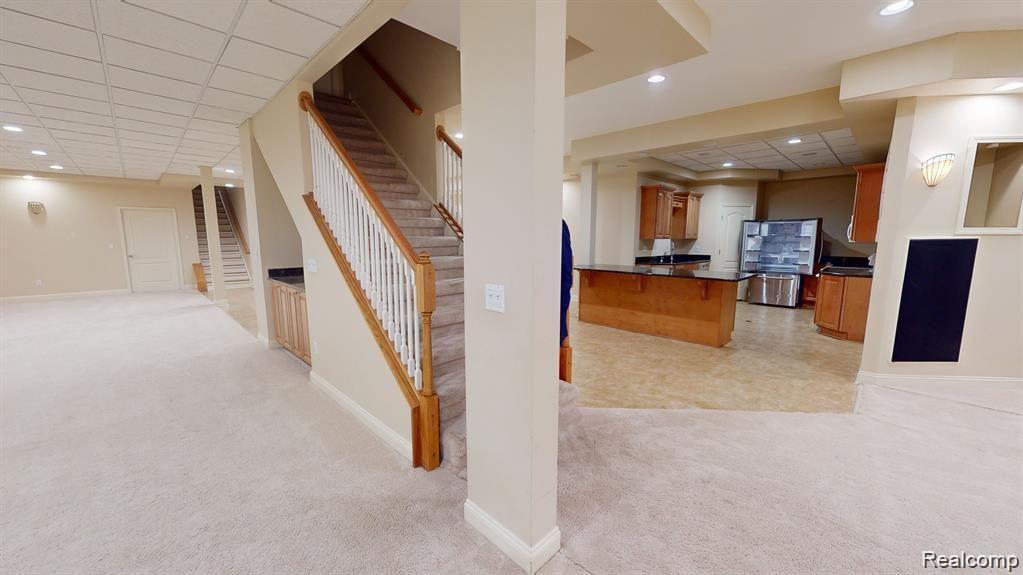 1226 CEDARHOLM Lane
