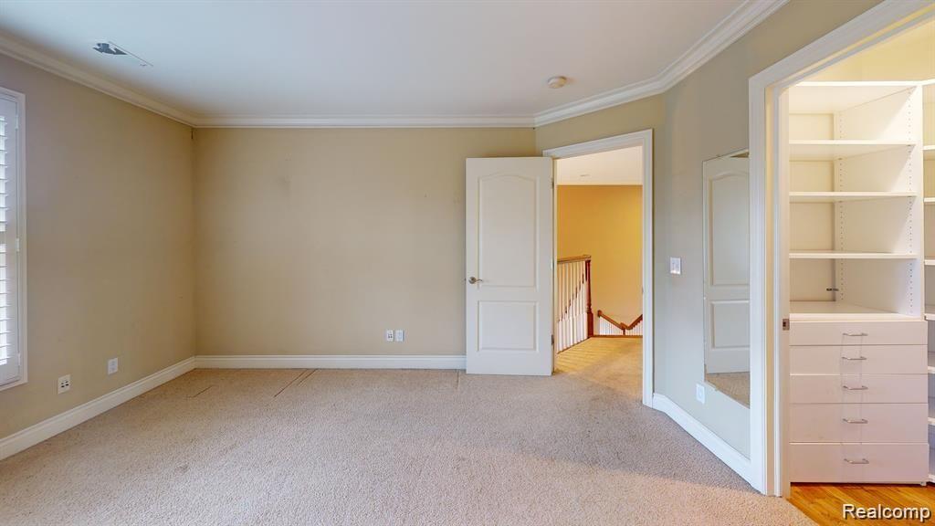1226 CEDARHOLM Lane