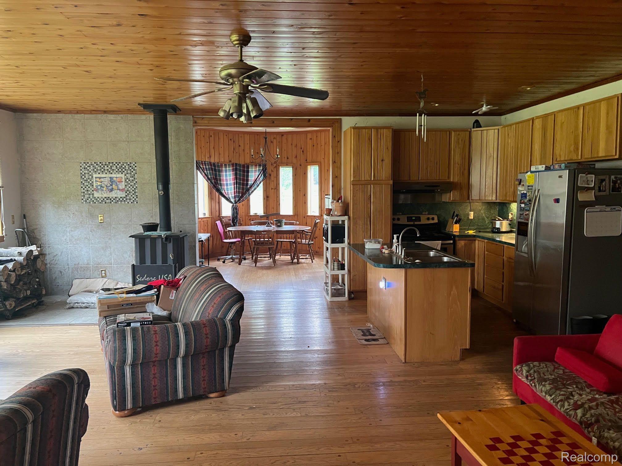 2651 FENTON Road