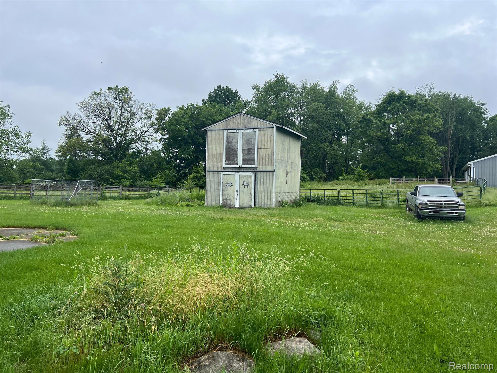 2651 FENTON Road