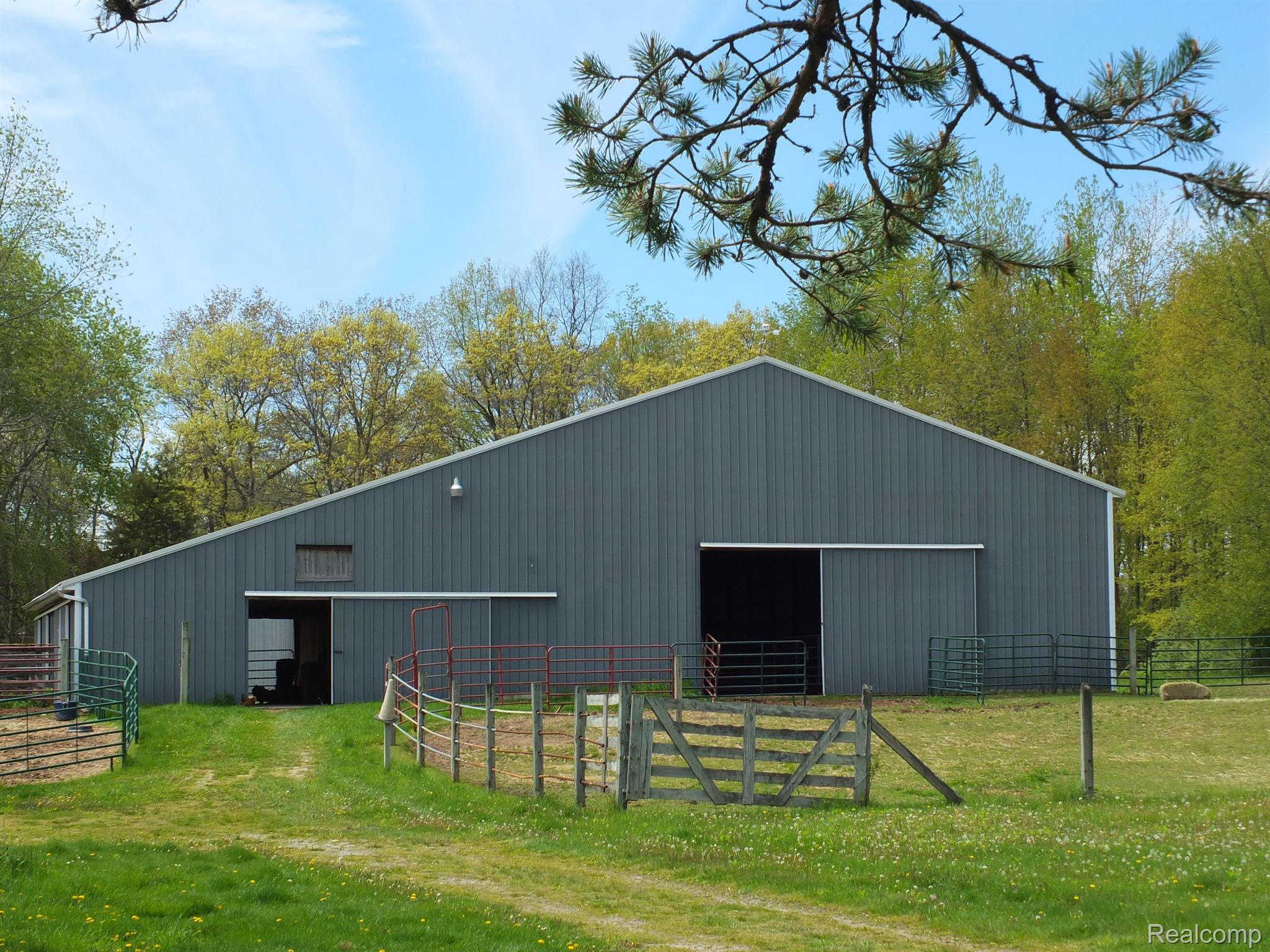 2651 FENTON Road