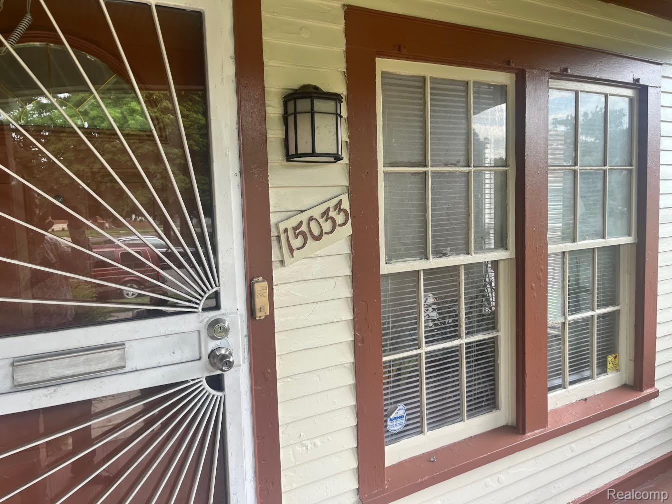 15033 GILCHRIST Street