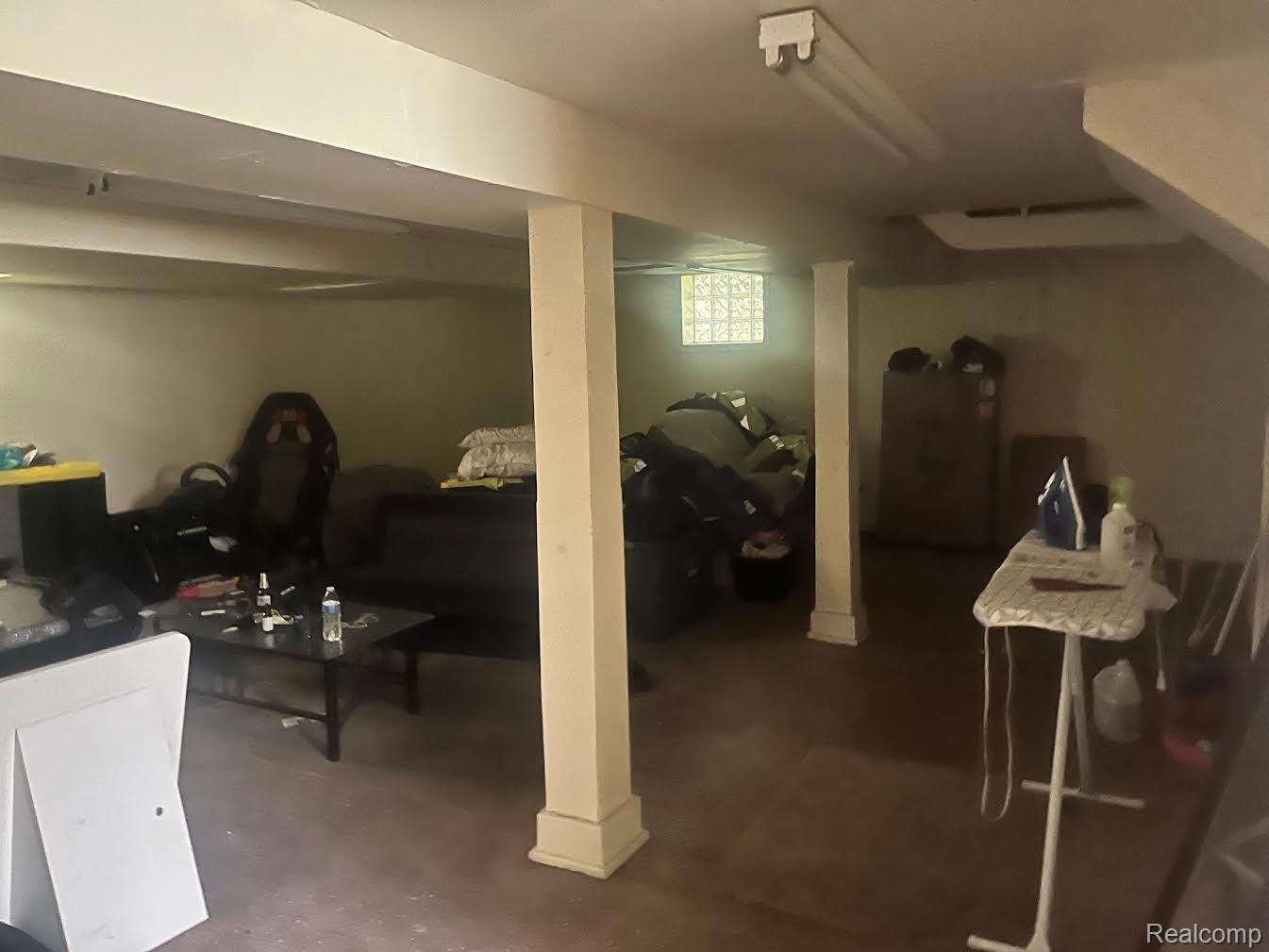 15033 GILCHRIST Street