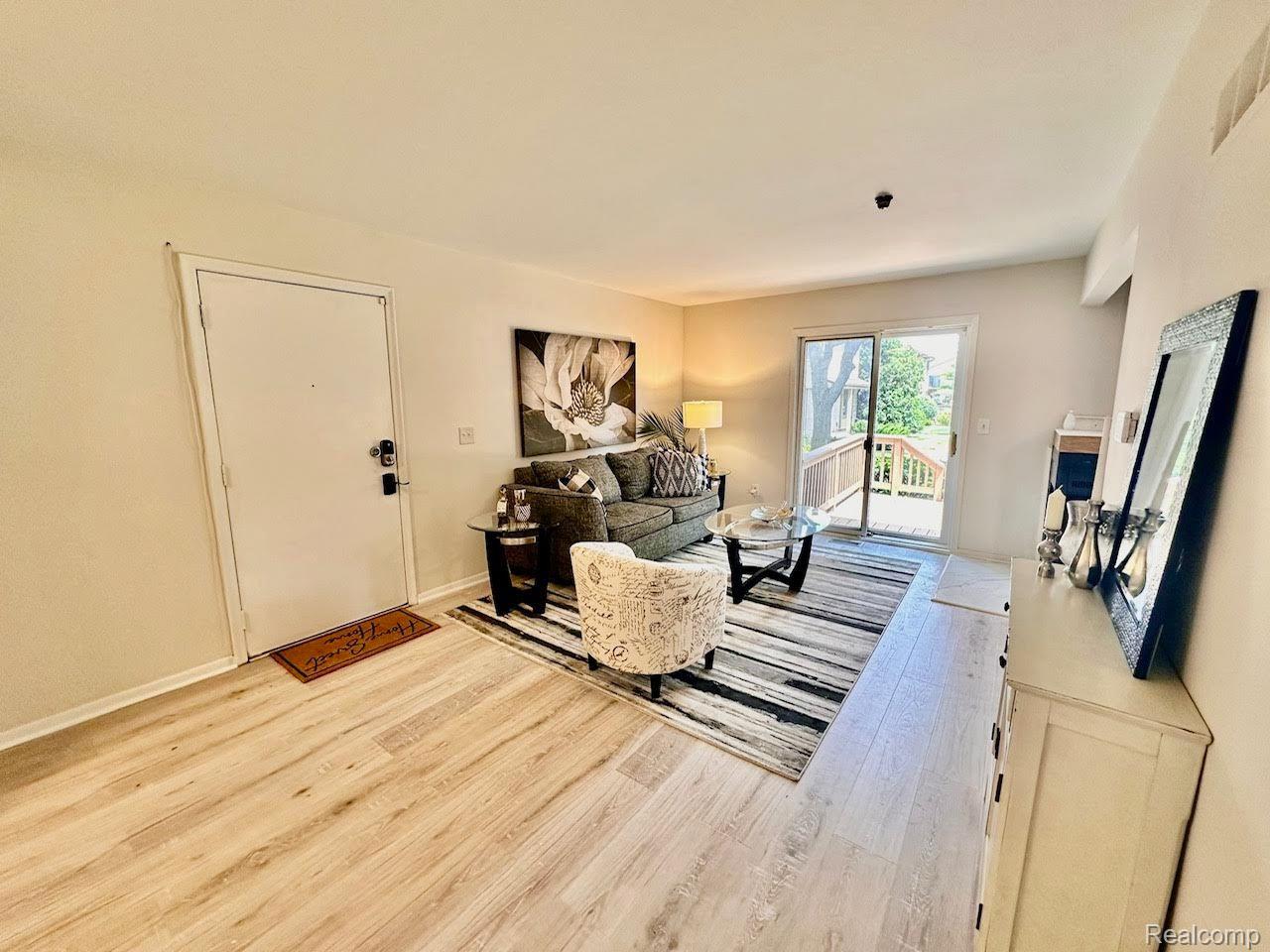 41574 BEDFORD Drive