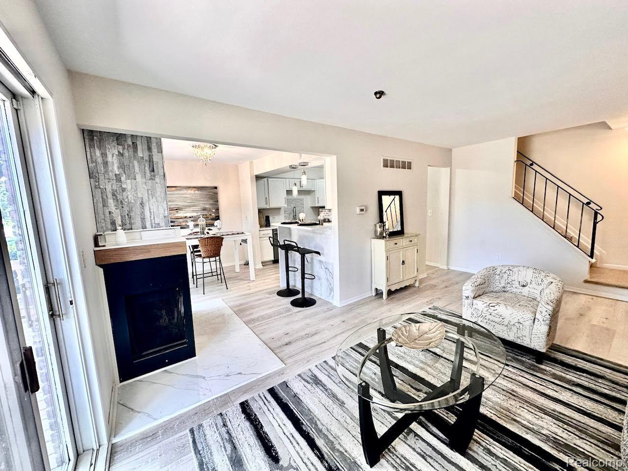 41574 BEDFORD Drive
