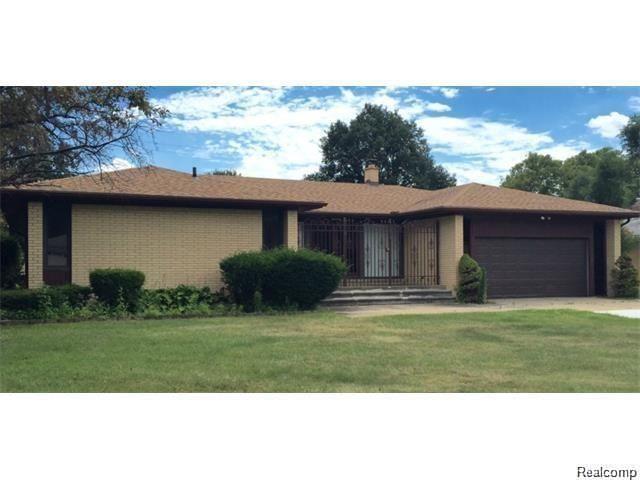 18201 NADOL Drive