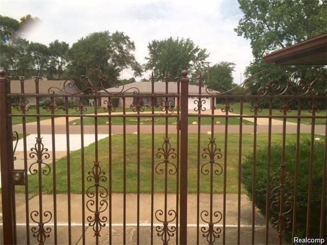 18201 NADOL Drive
