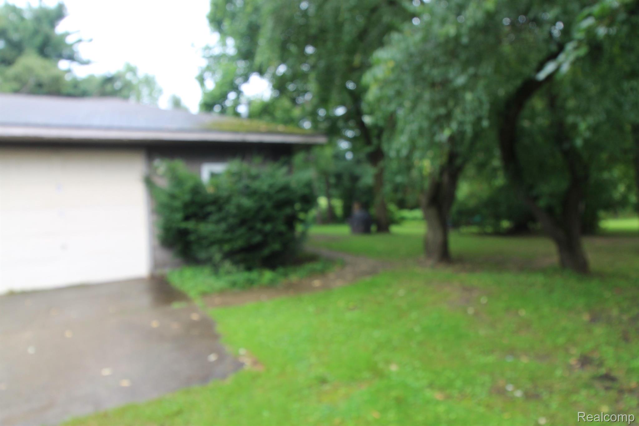 6741 HIGHLAND Road