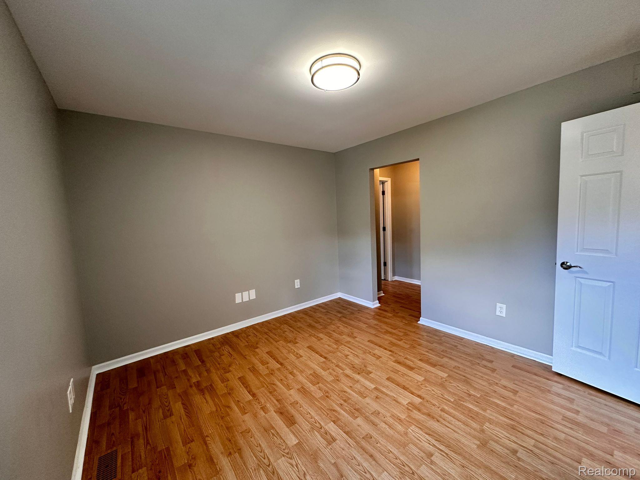 8676 W WALDEN Drive