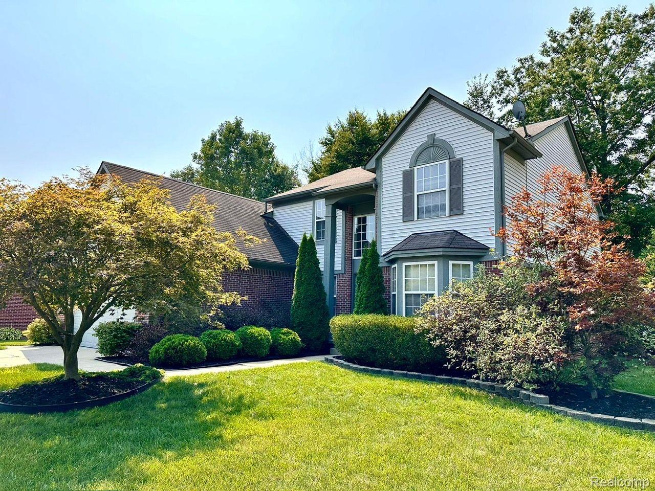 8676 W WALDEN Drive