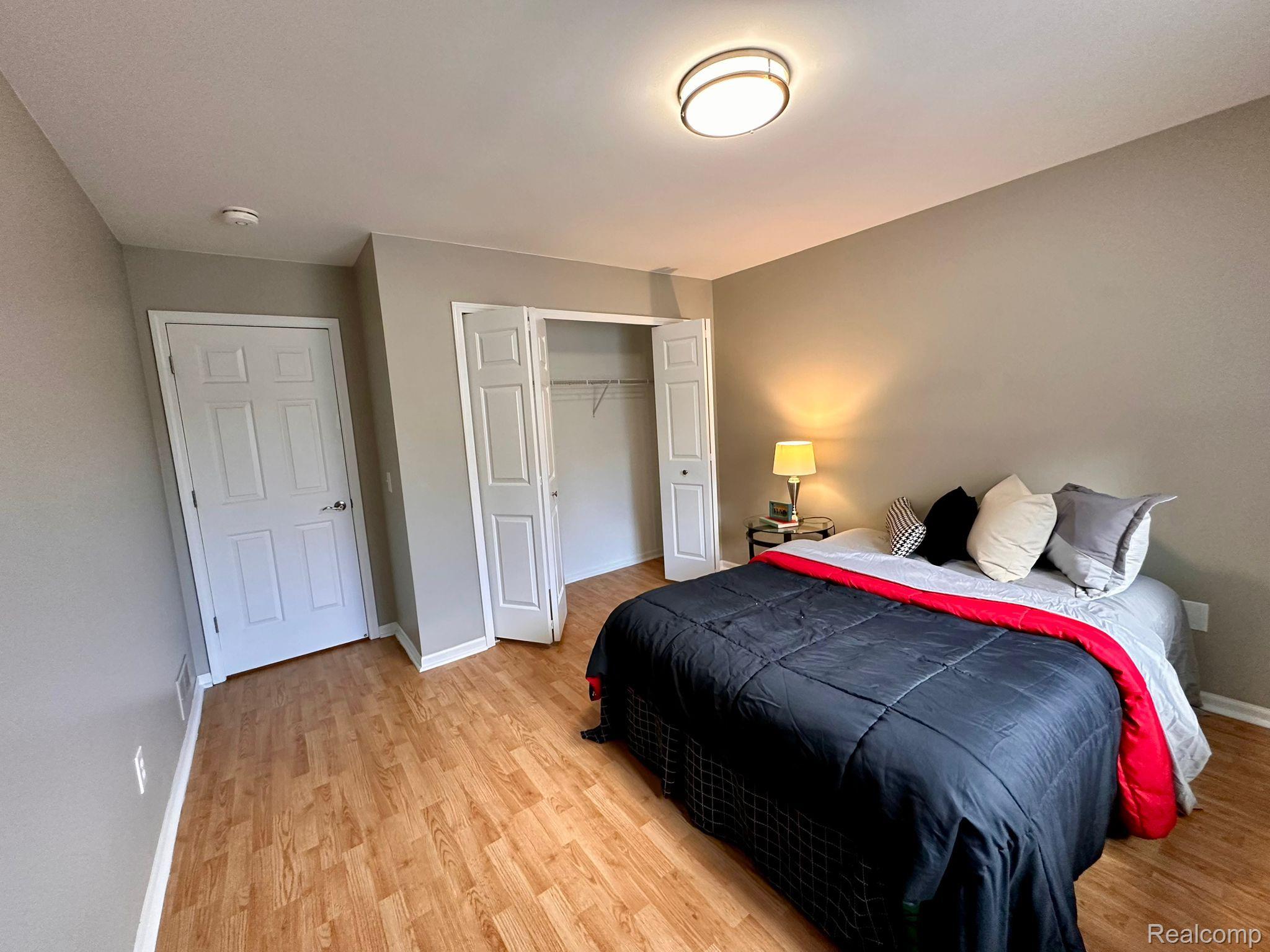 8676 W WALDEN Drive