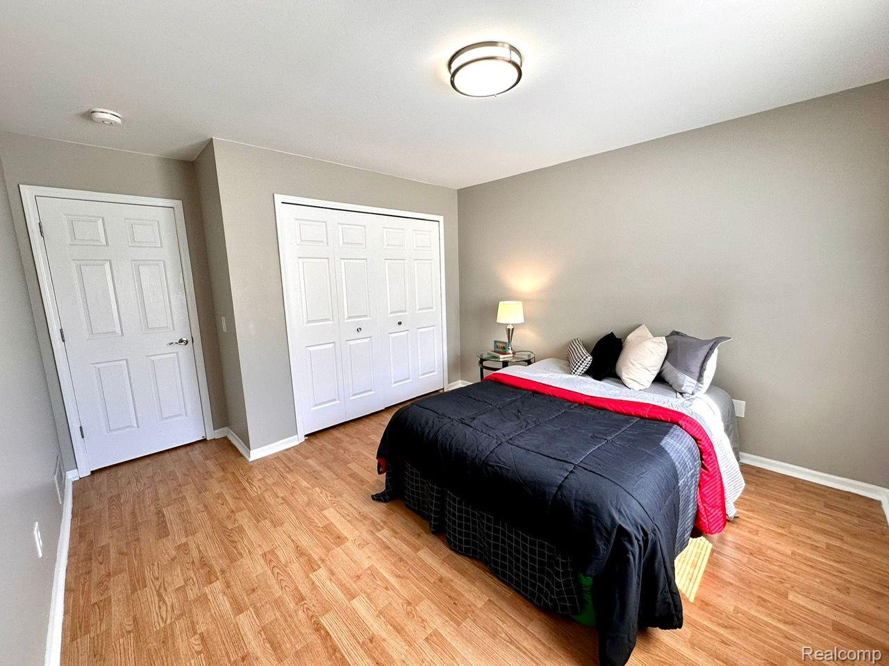 8676 W WALDEN Drive