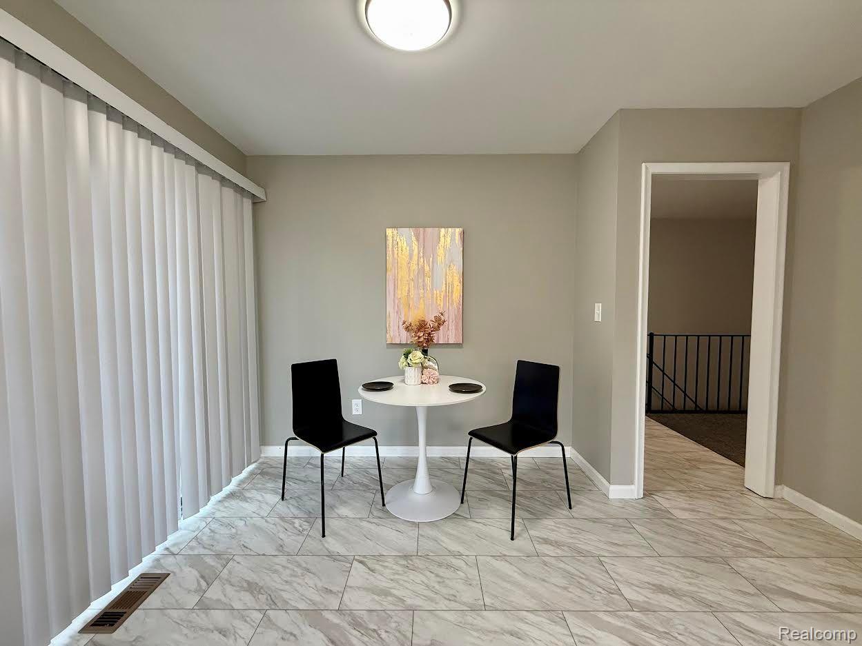 27205 CUMBERLAND