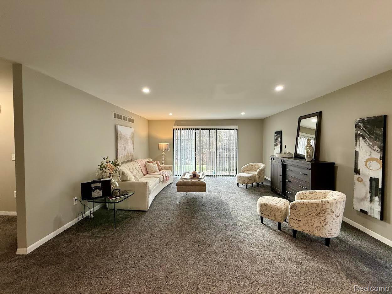 27205 CUMBERLAND