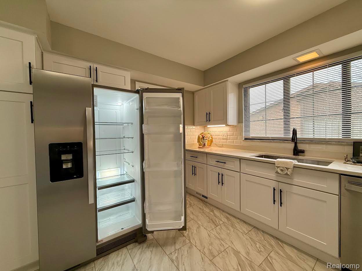 27205 CUMBERLAND