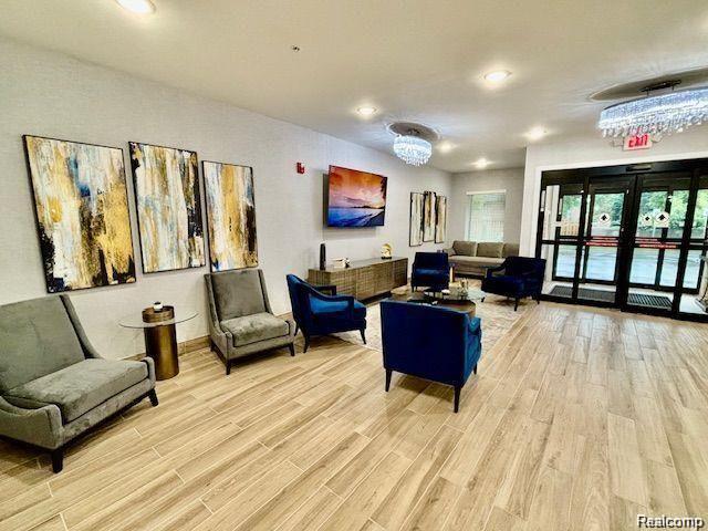42280 GARFIELD Road 310