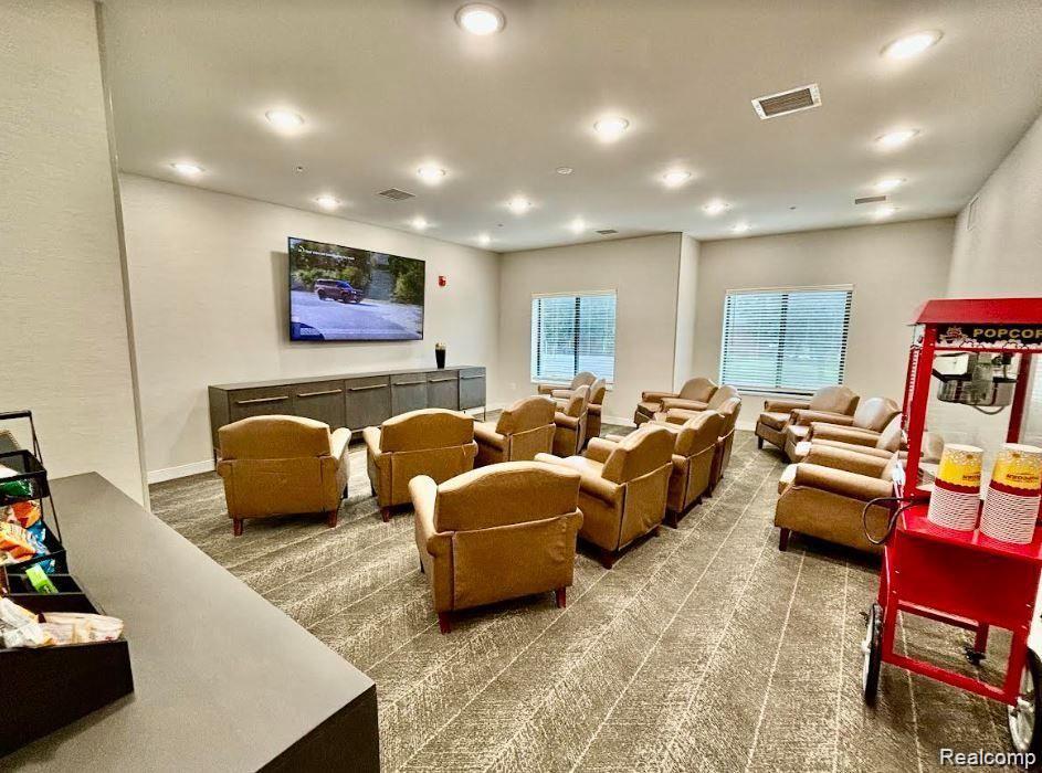 42280 Garfield Road 311