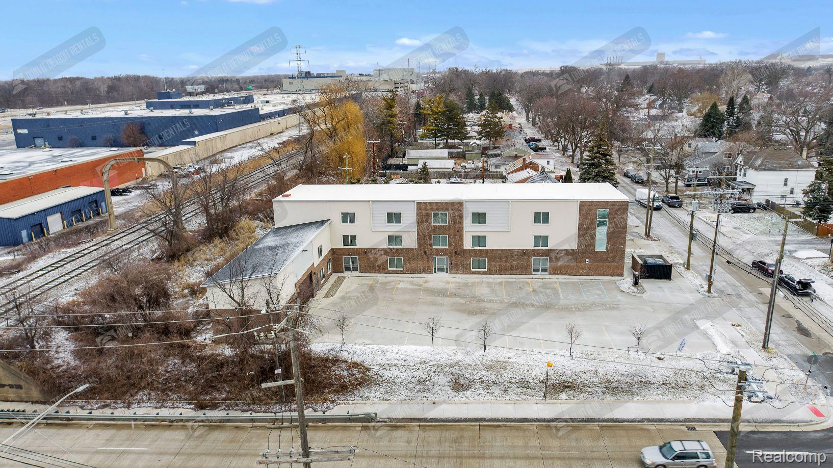 4504 unit # 1 OAKWOOD Boulevard