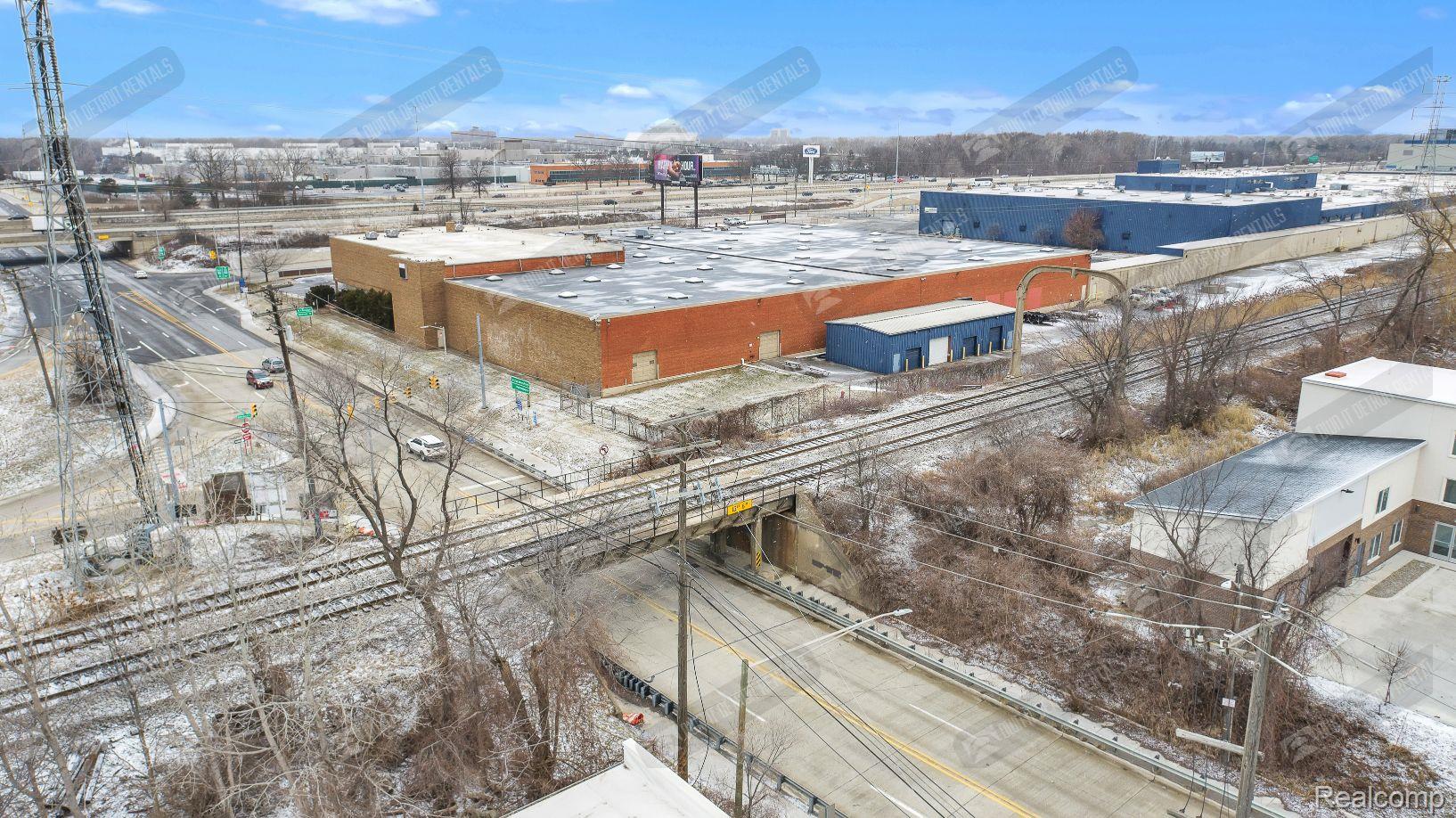 4504 unit # 1 OAKWOOD Boulevard