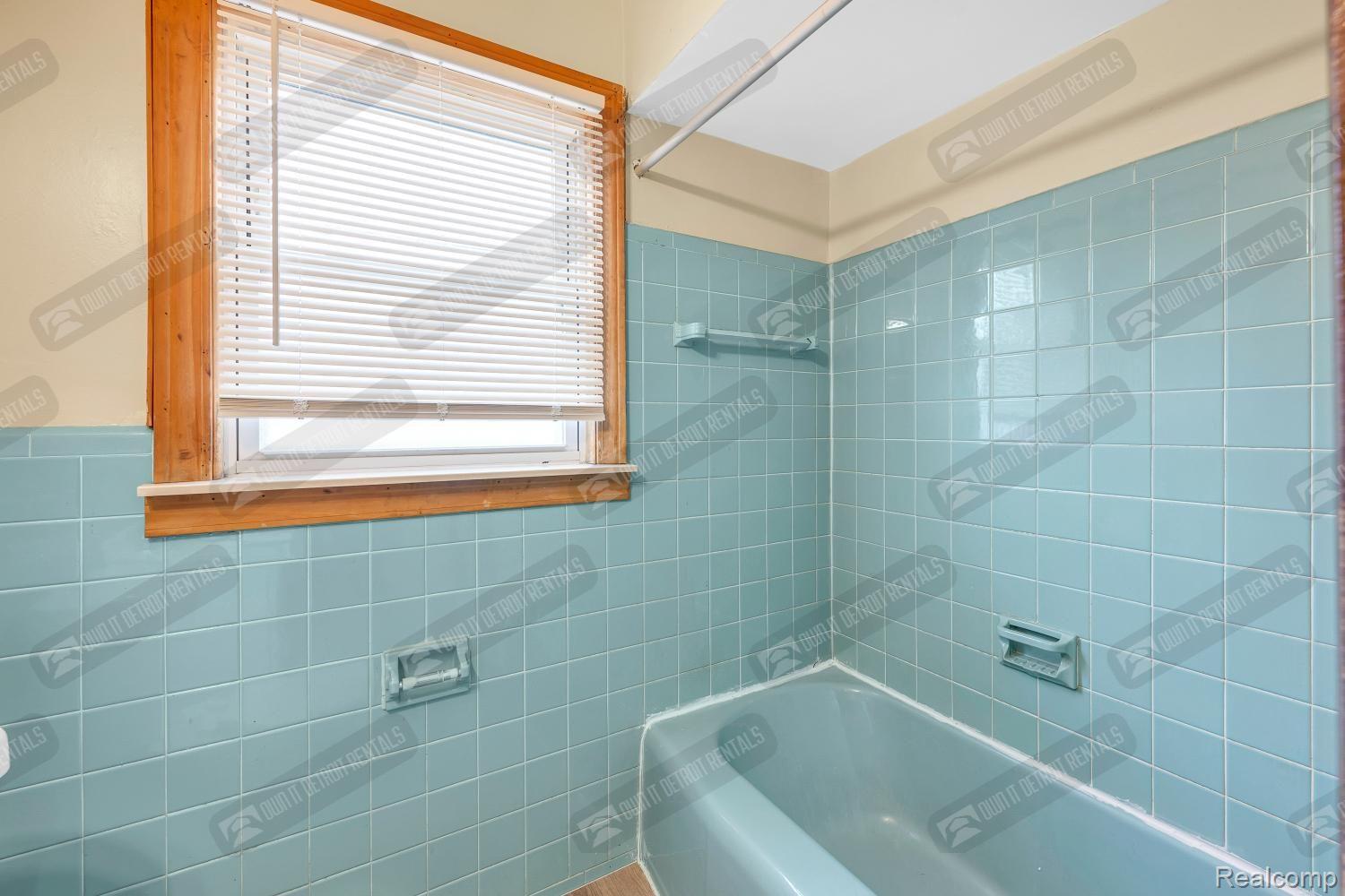 16701 GREENFIELD Road Unit # 1