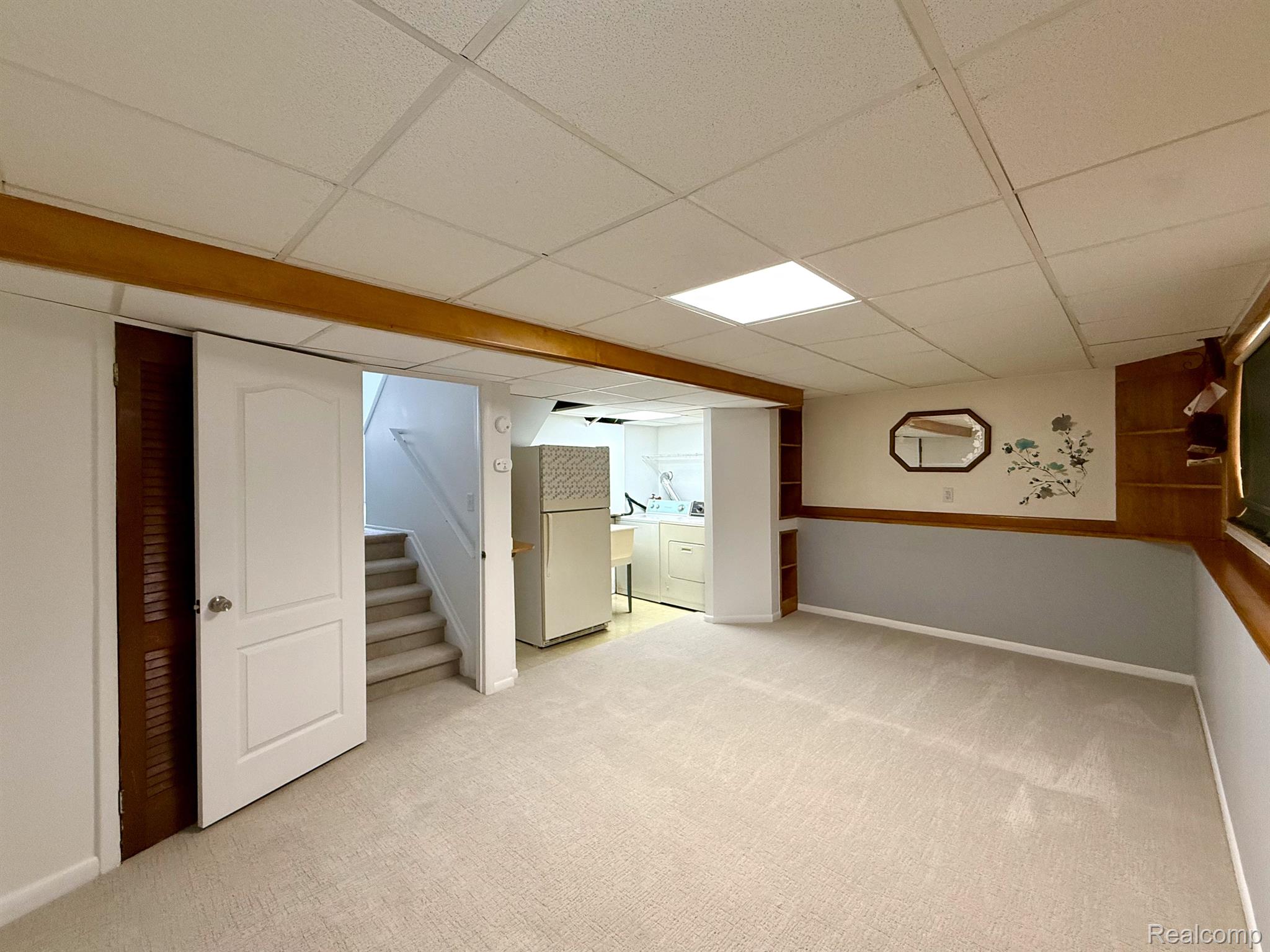 8053 COVENTRY Street