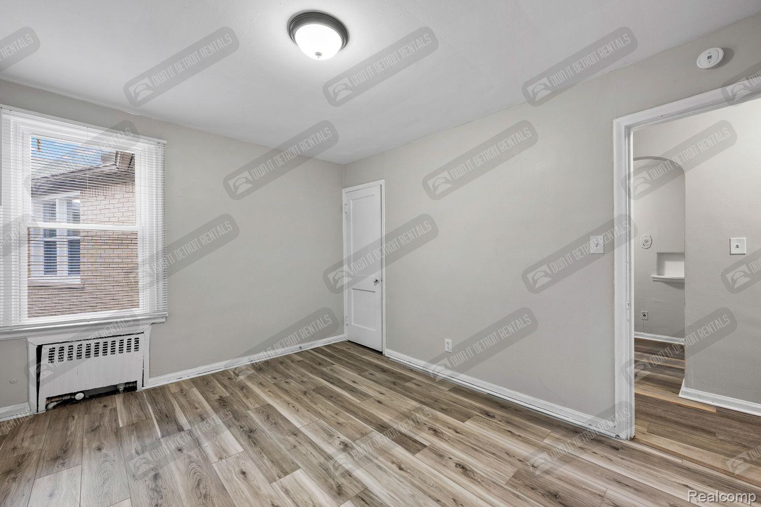 1000 MERTON Road