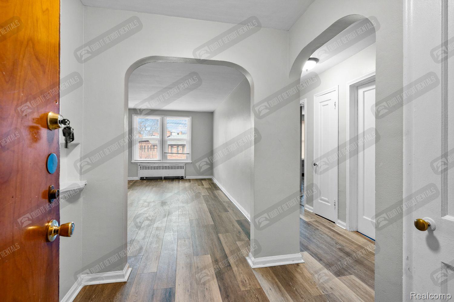 1000 MERTON Road