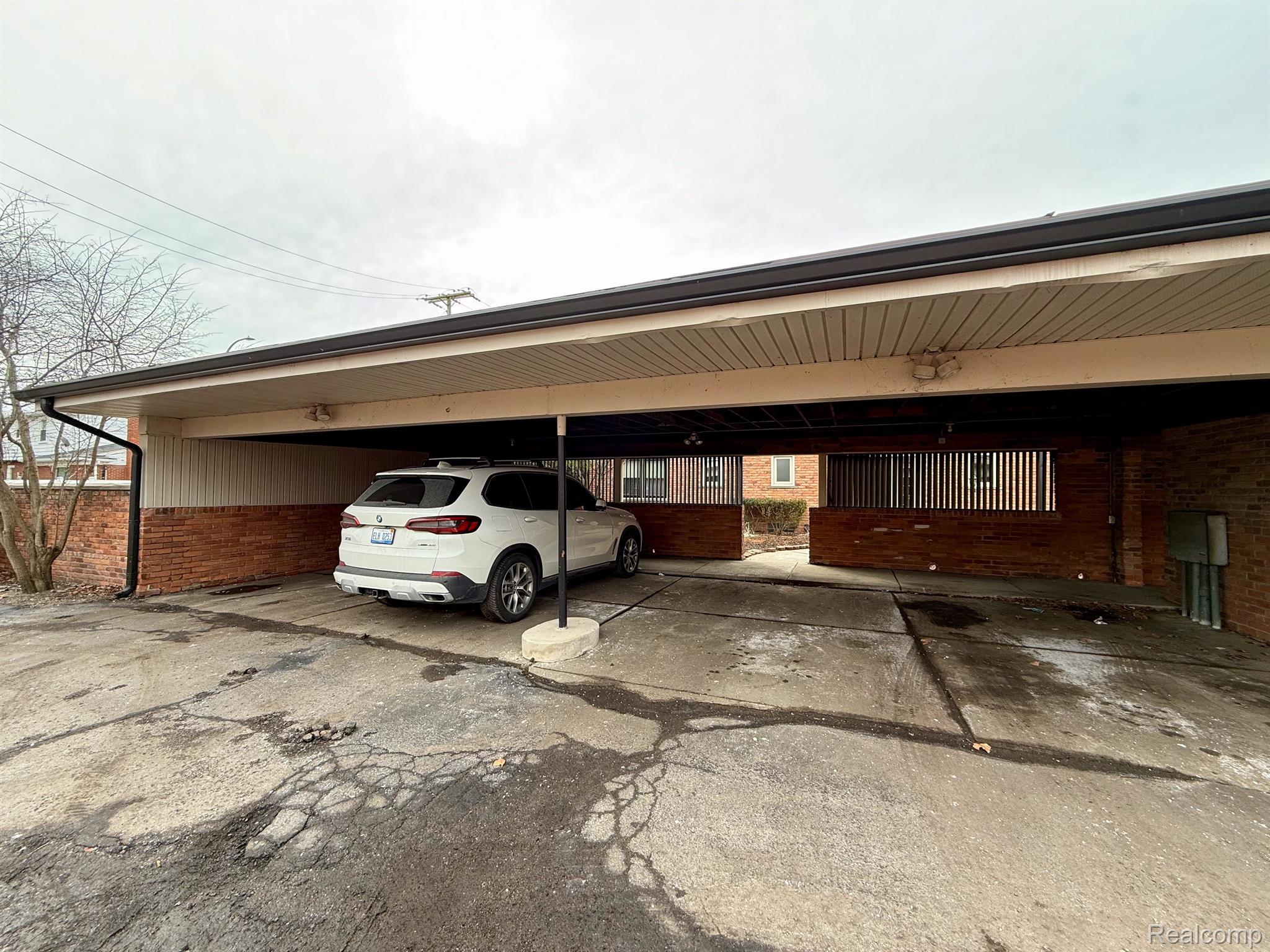 19711 FLEETWOOD Drive