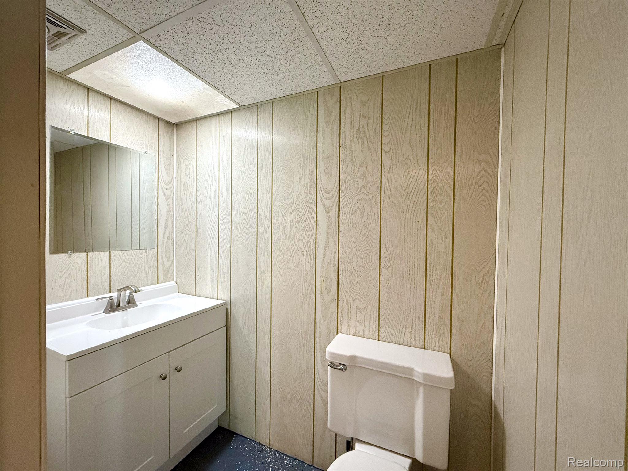 19711 FLEETWOOD Drive