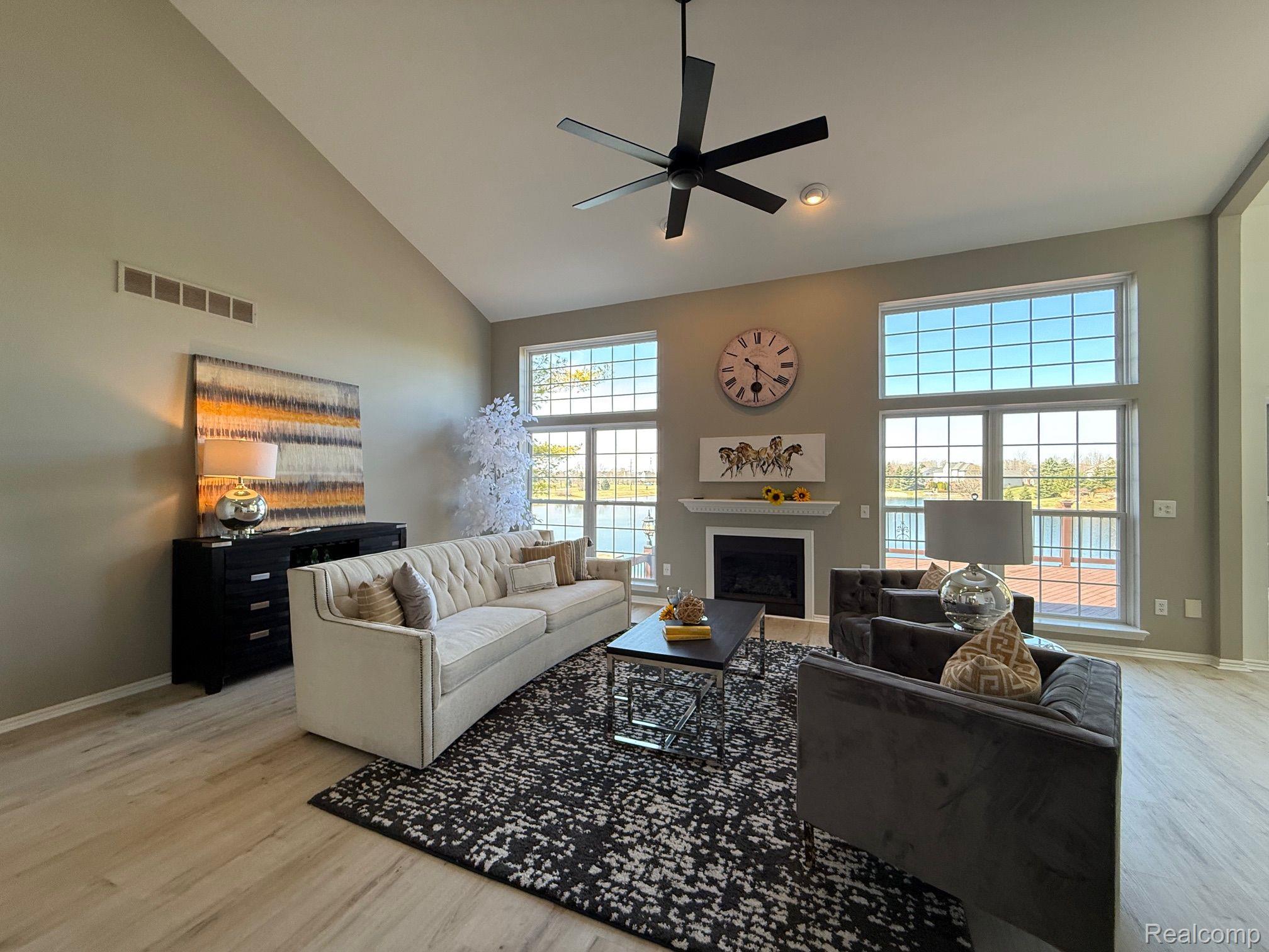 270 FRANKLIN LAKE Circle