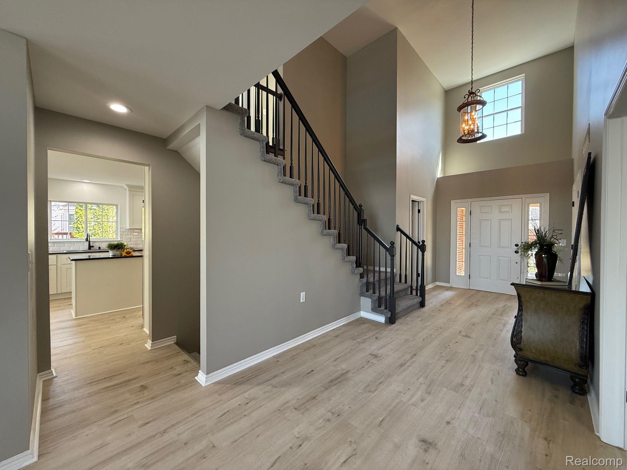 270 FRANKLIN LAKE Circle