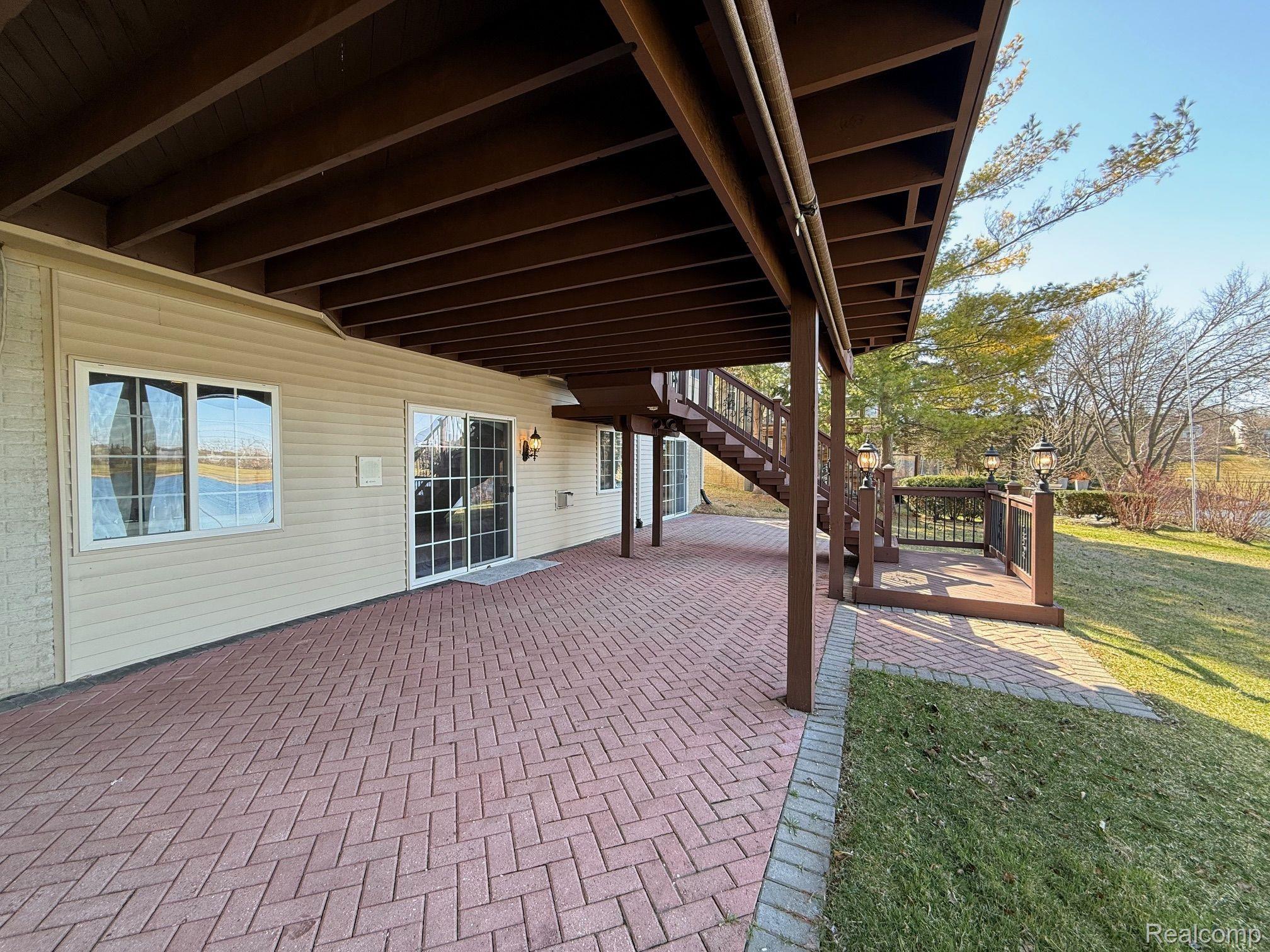 270 FRANKLIN LAKE Circle