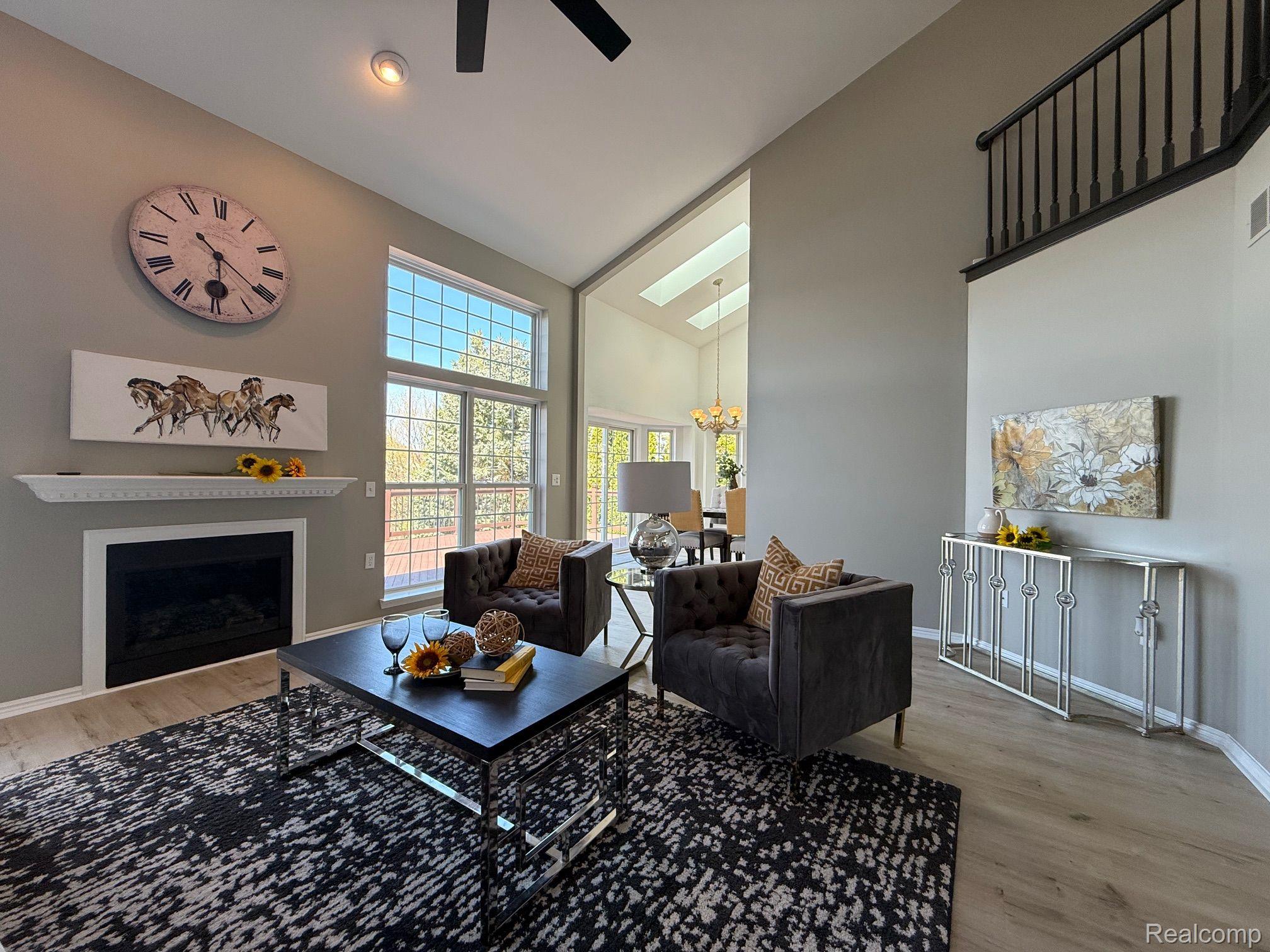 270 FRANKLIN LAKE Circle