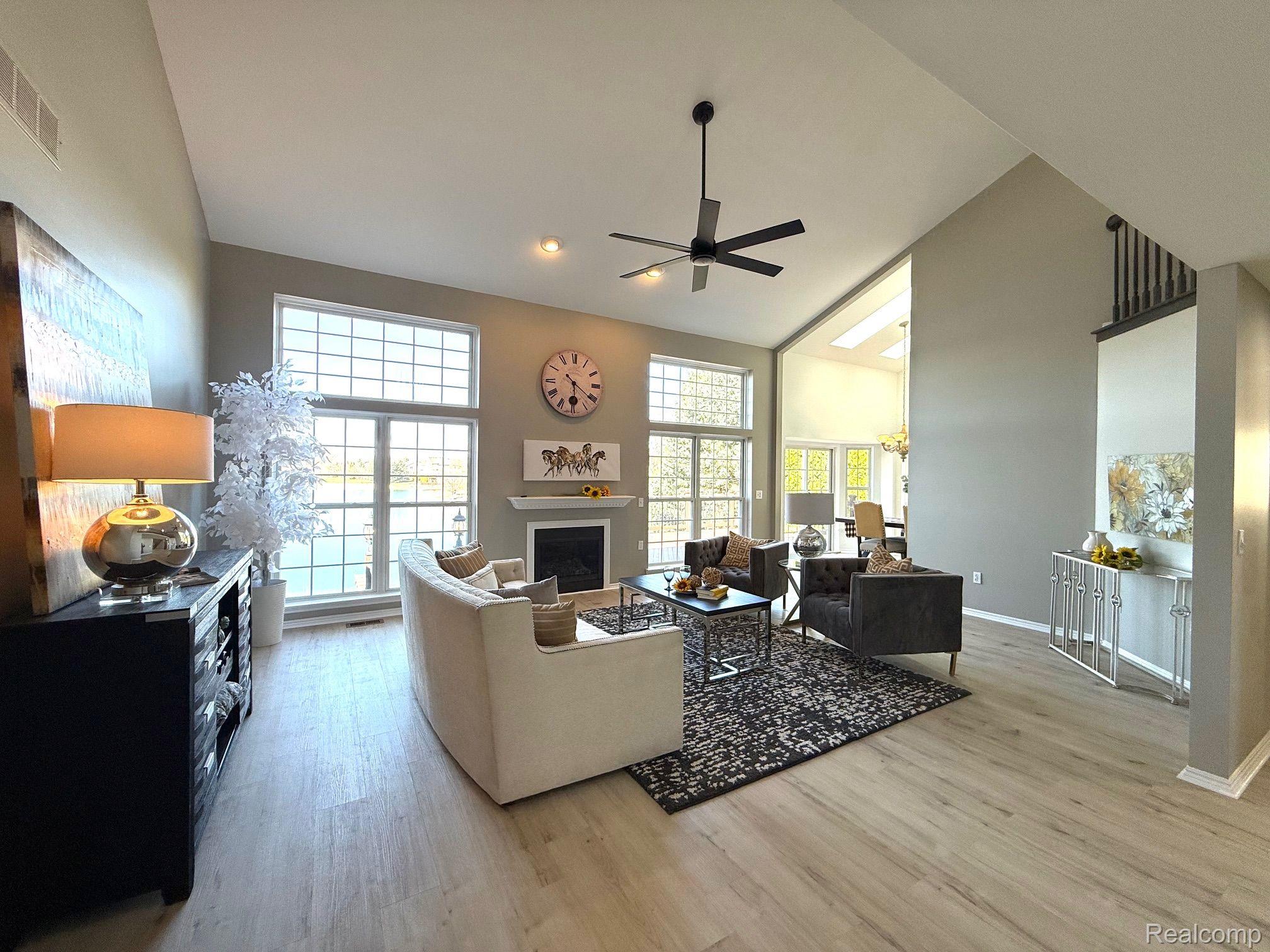 270 FRANKLIN LAKE Circle