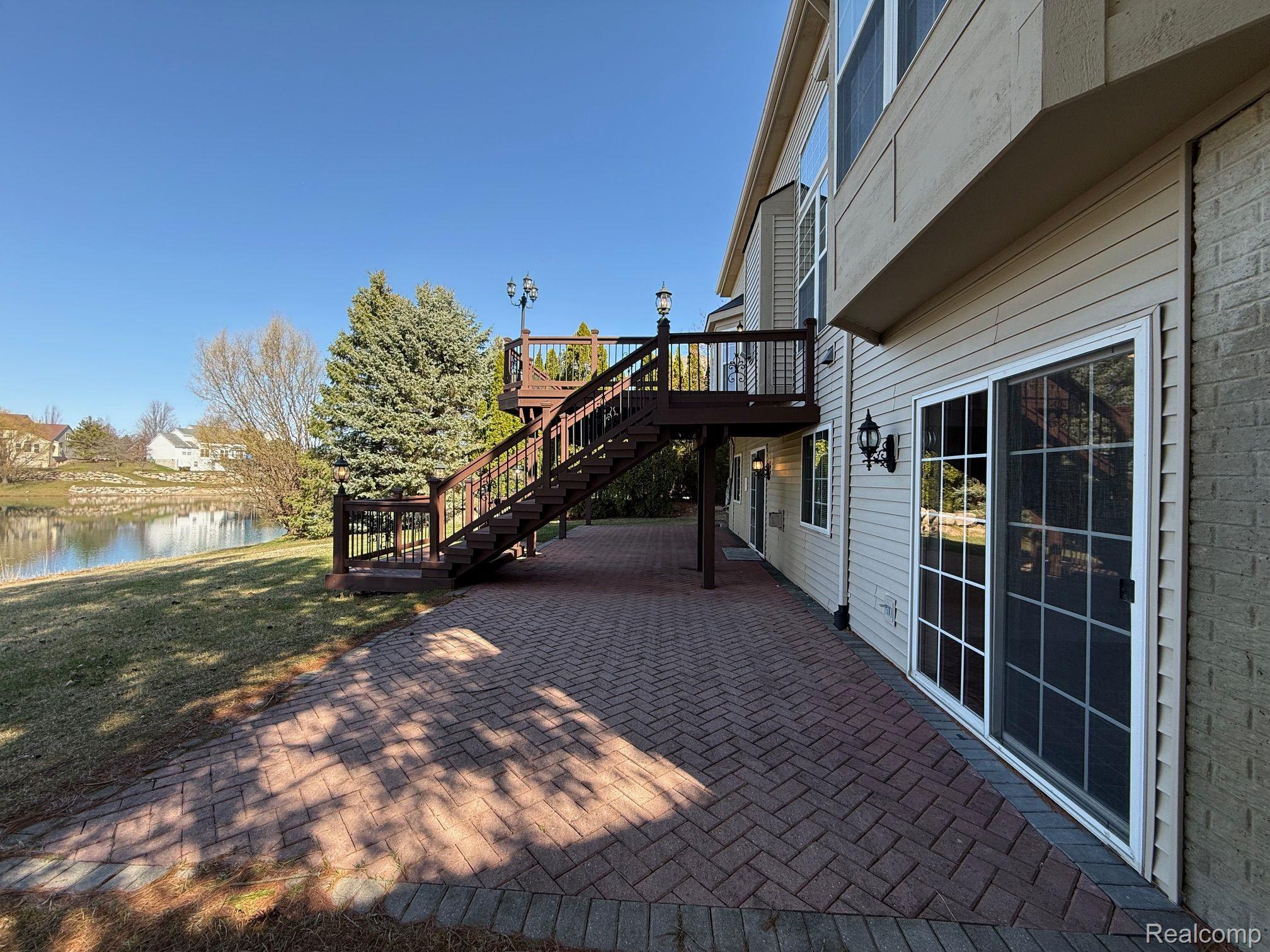 270 FRANKLIN LAKE Circle
