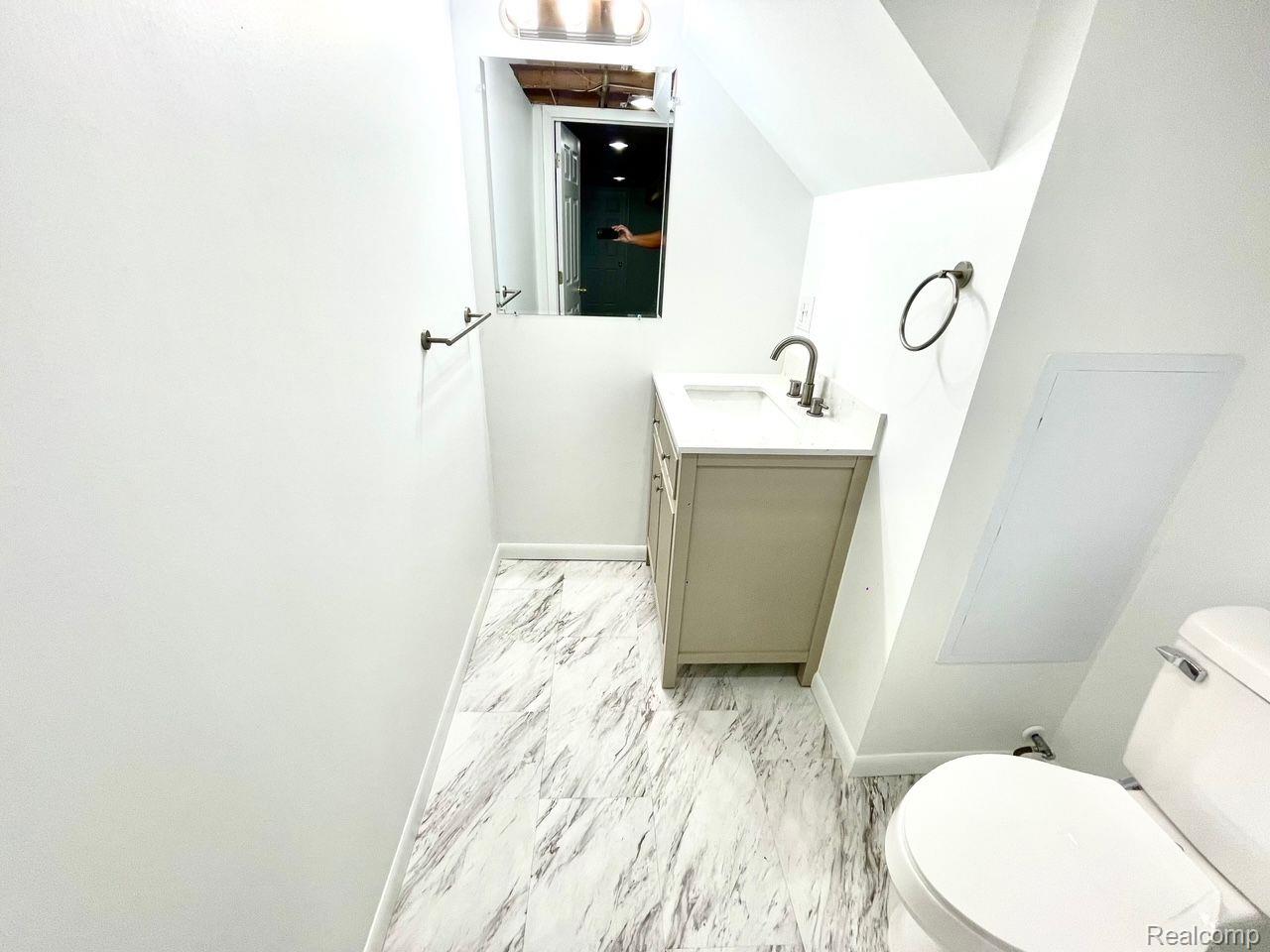 14199 SARASOTA