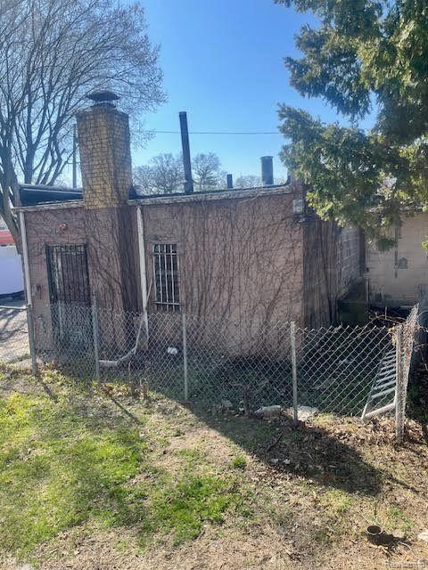 457 W BENNETT Avenue