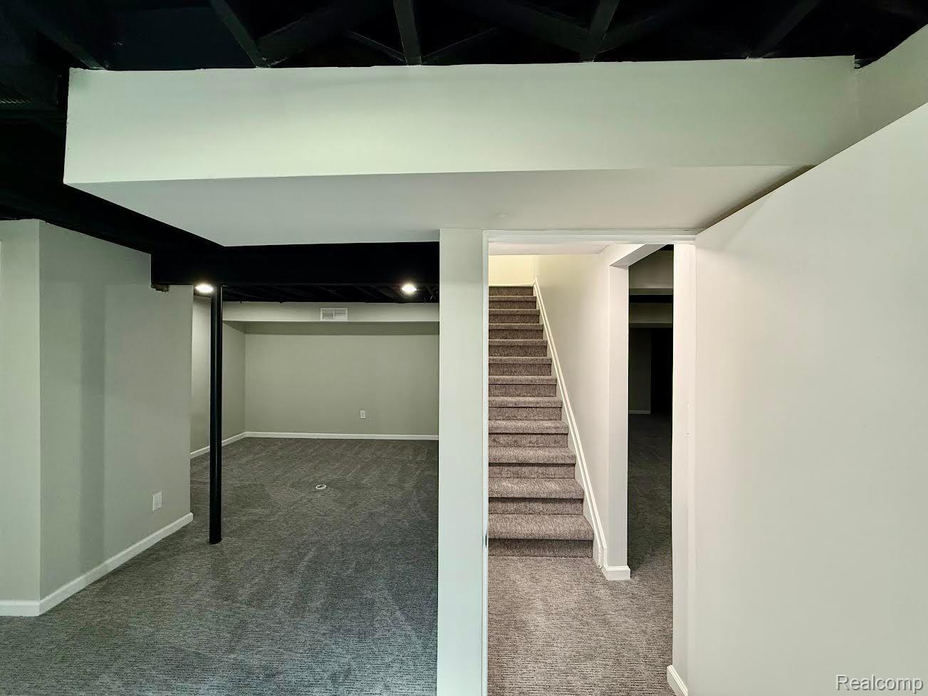 27570 EVERGREEN Road