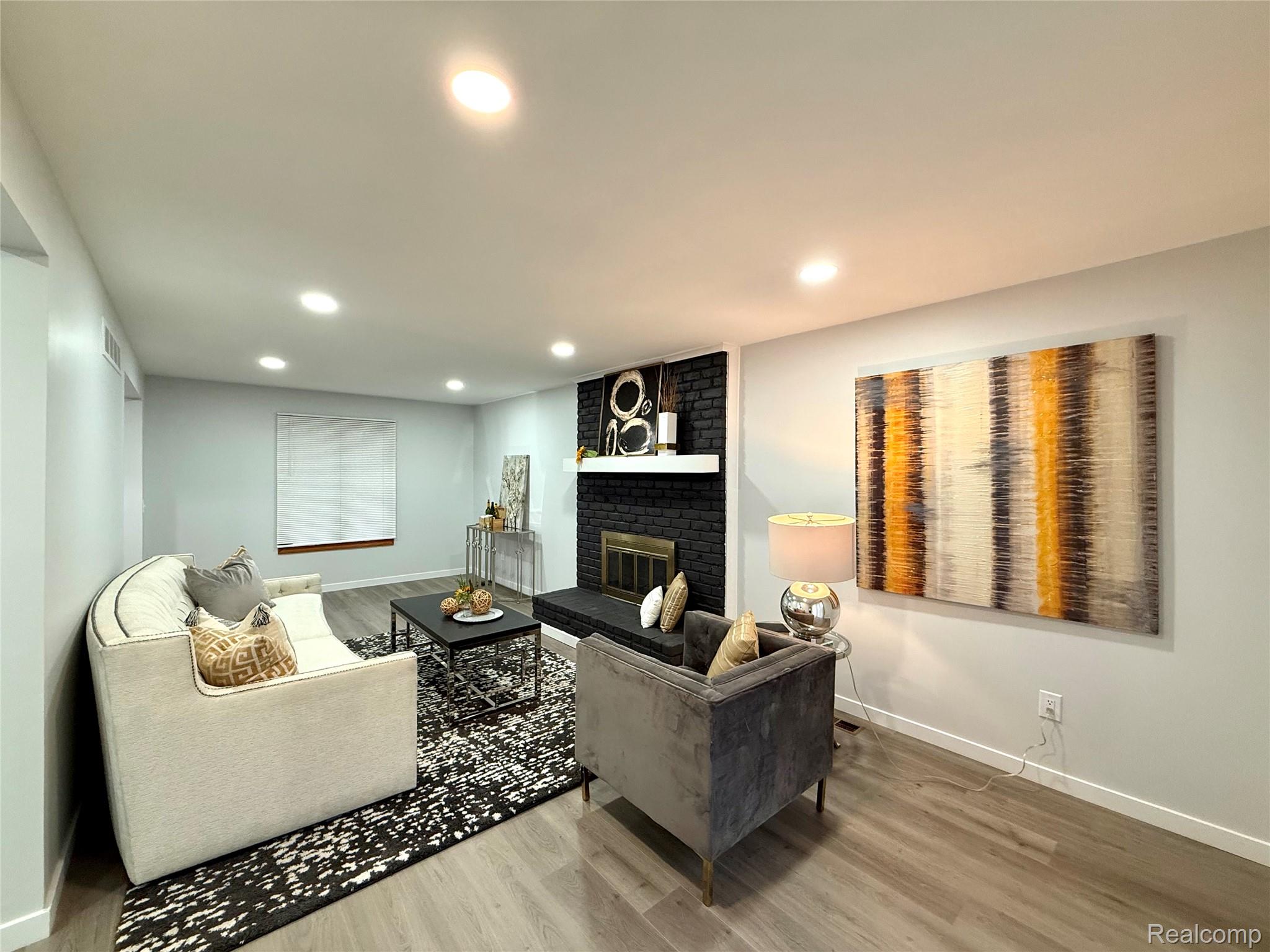 92 FOXBORO Drive