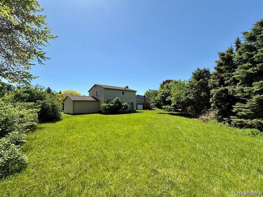 92 FOXBORO Drive