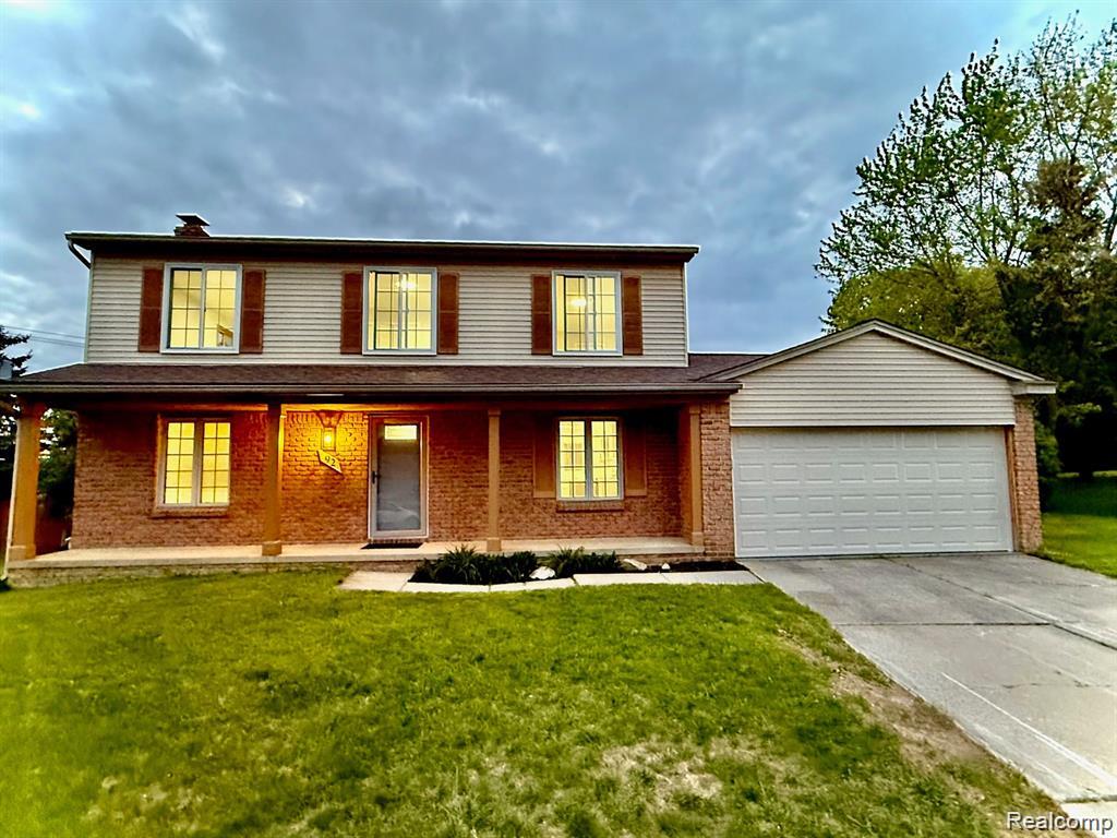 92 FOXBORO Drive