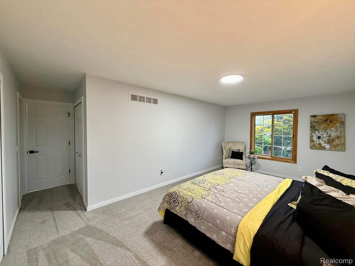 92 FOXBORO Drive
