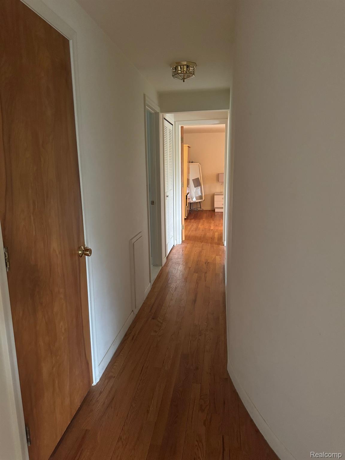 5819 RAVEN Road