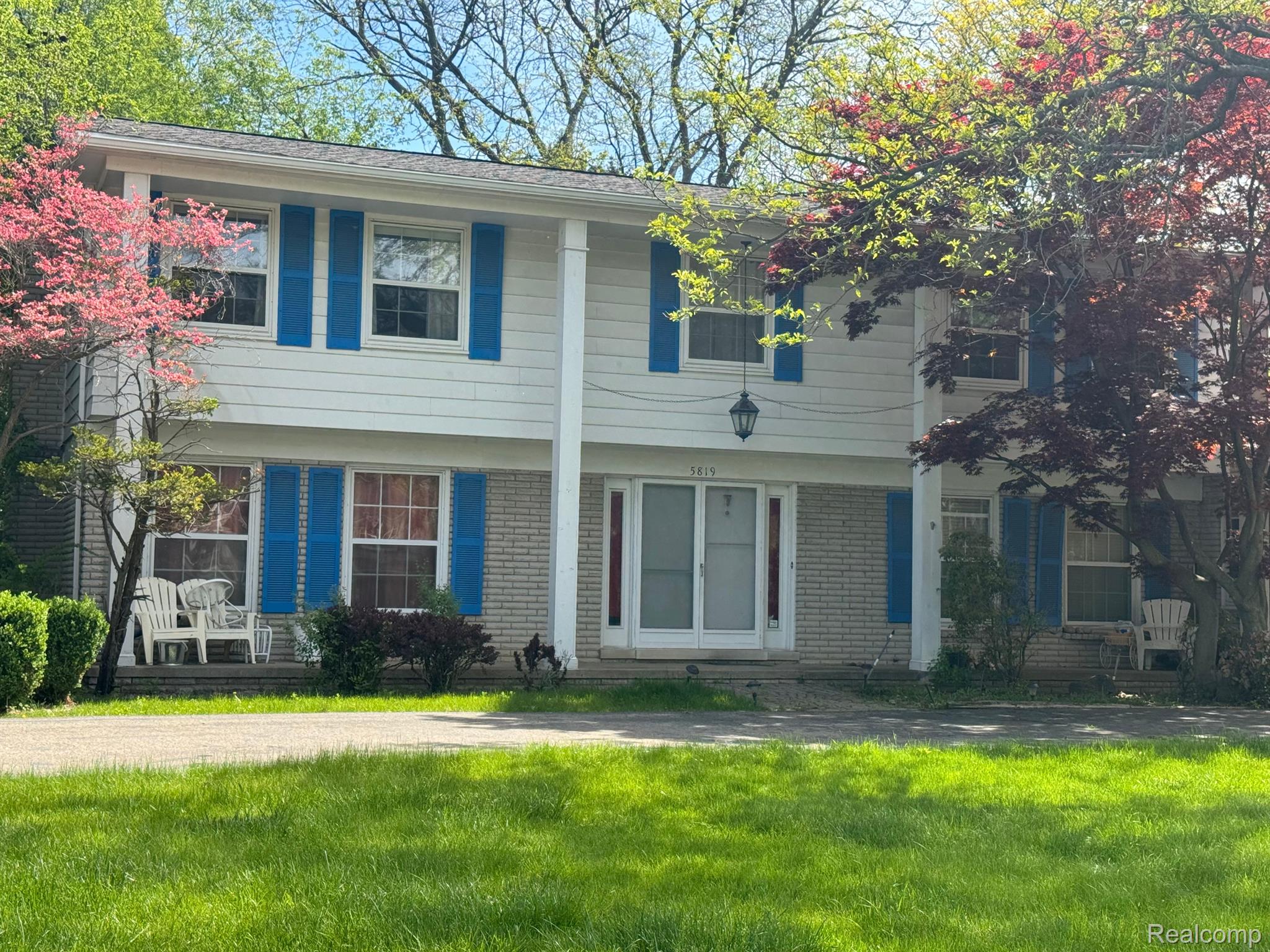 5819 RAVEN Road